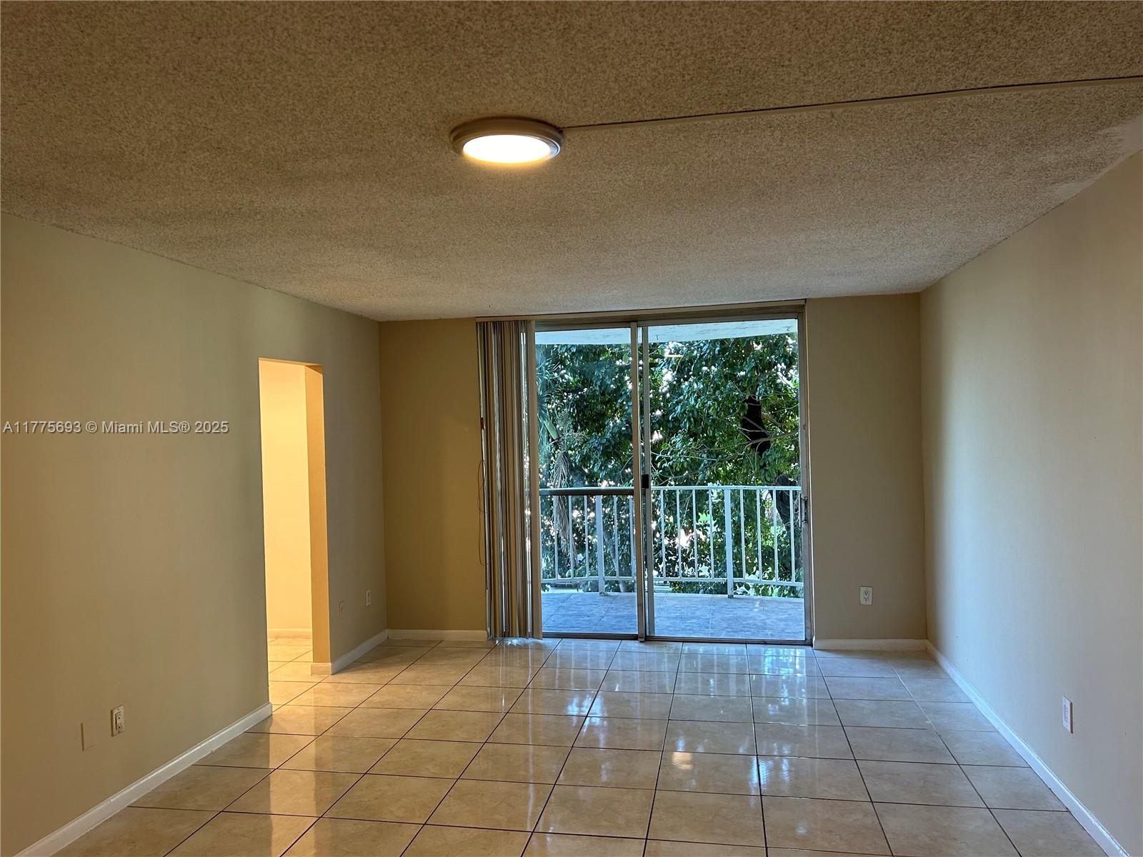 484 NW 165th St Rd # 316 — Photo 5