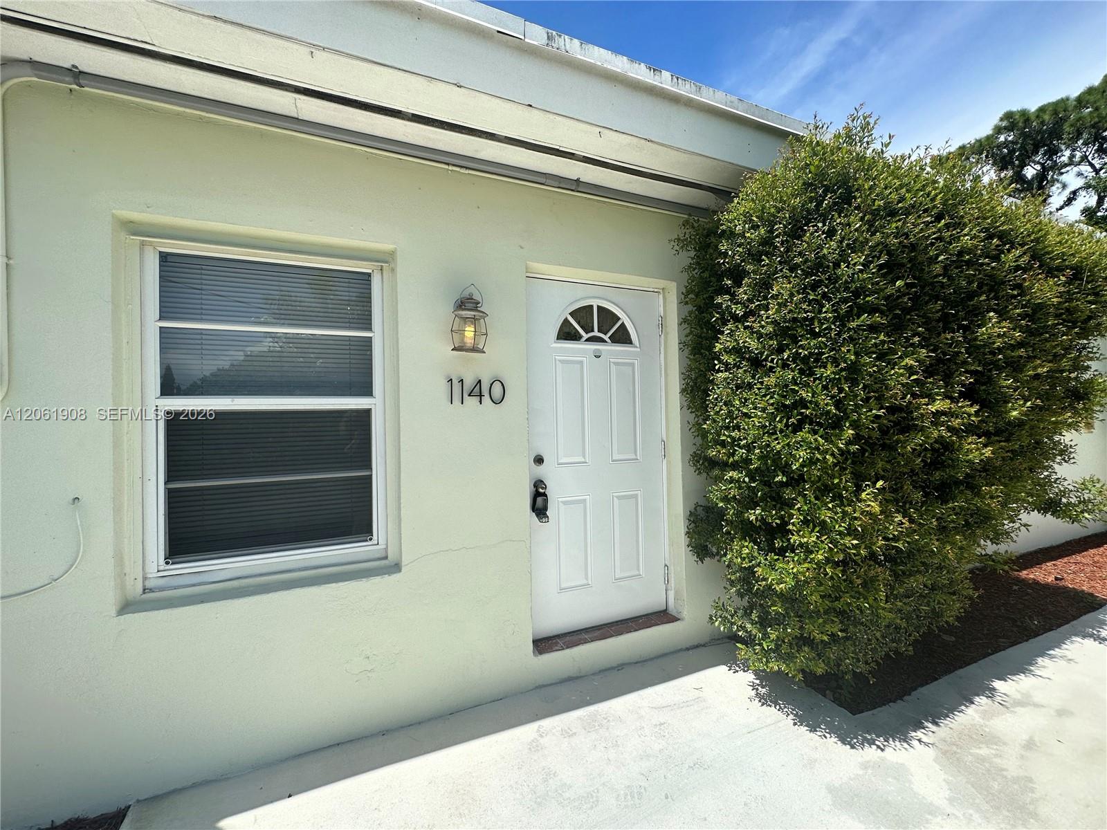 1140 NE 1st Ave # 1140, Fort Lauderdale FL 33304