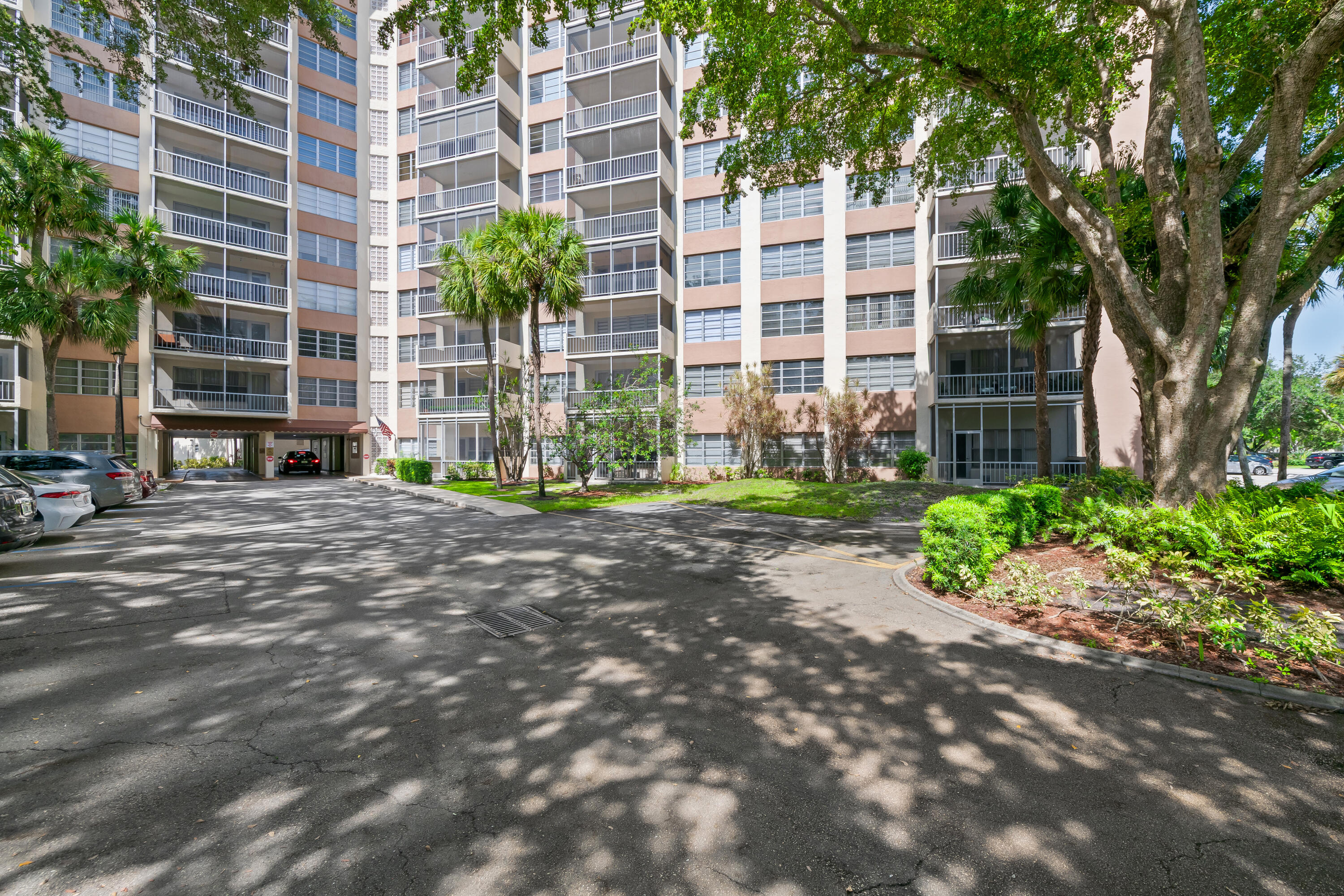 10777 W Sample # 207, Coral Springs FL 33065