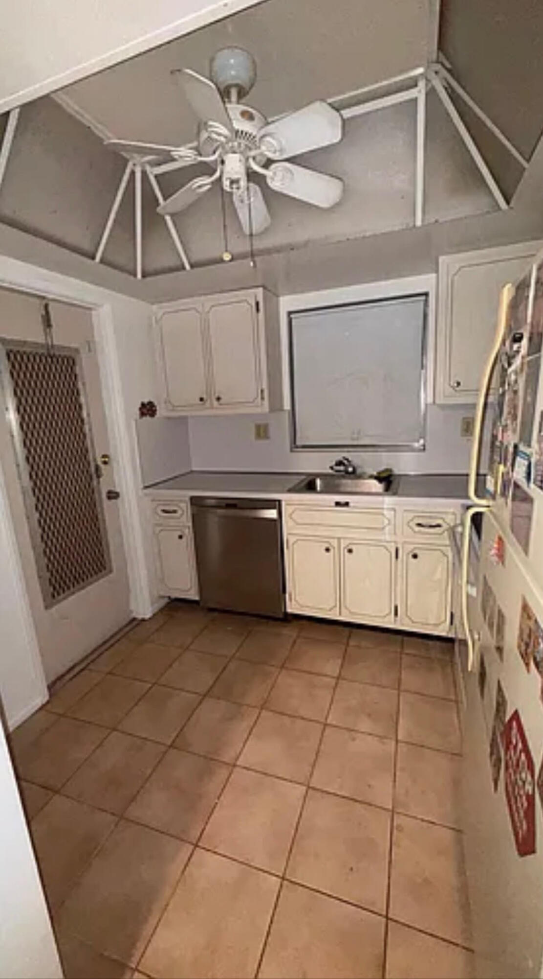 601 PINE Drive # 104 — Photo 3