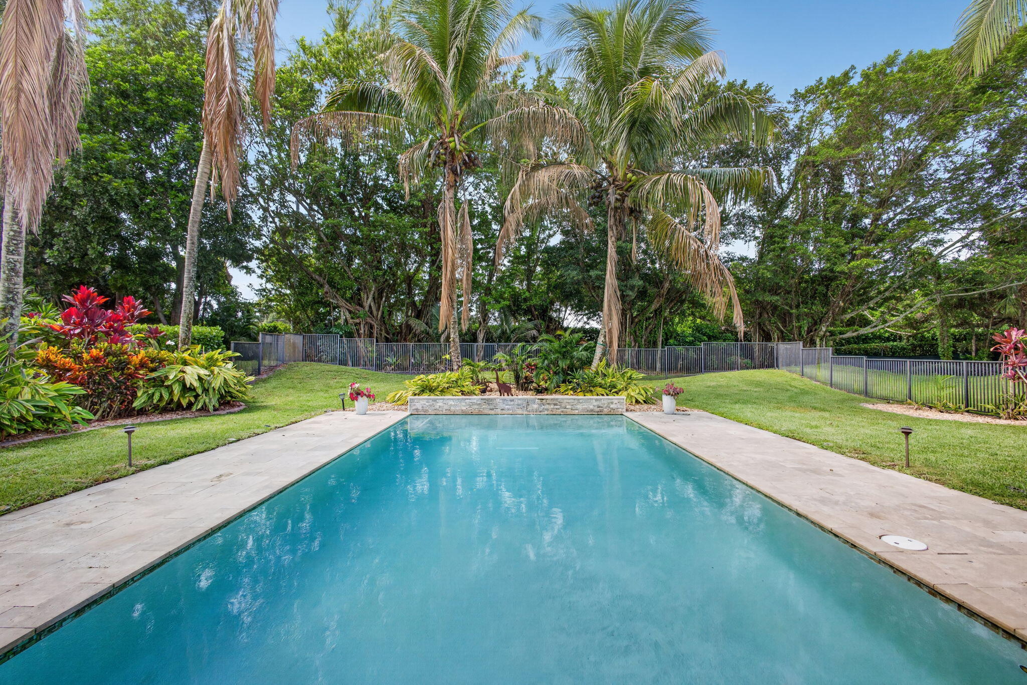 6188 Celadon Circle, Palm Beach Gardens FL 33418