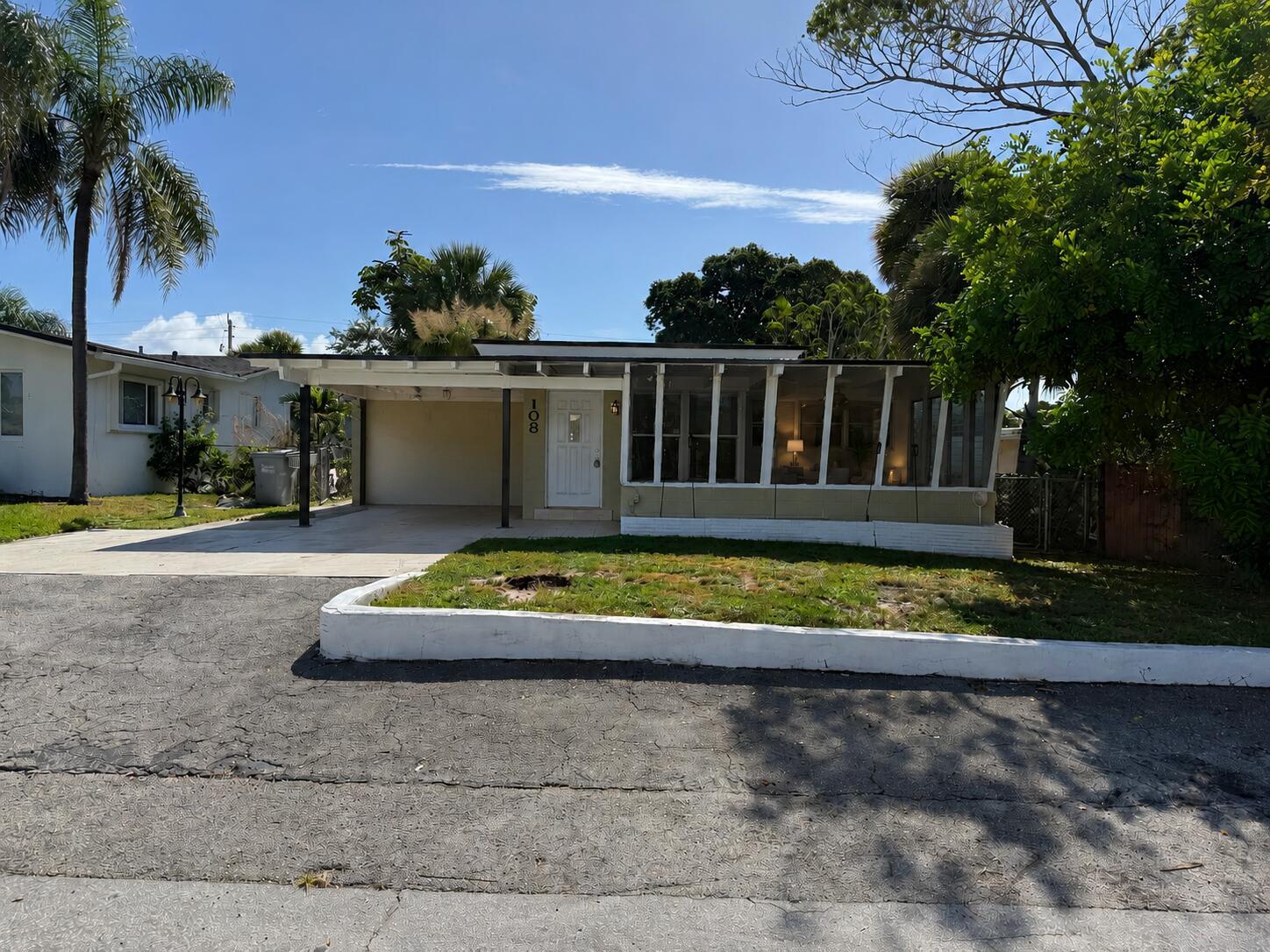 108 SE 10th Avenue # Front, Pompano Beach FL 33060
