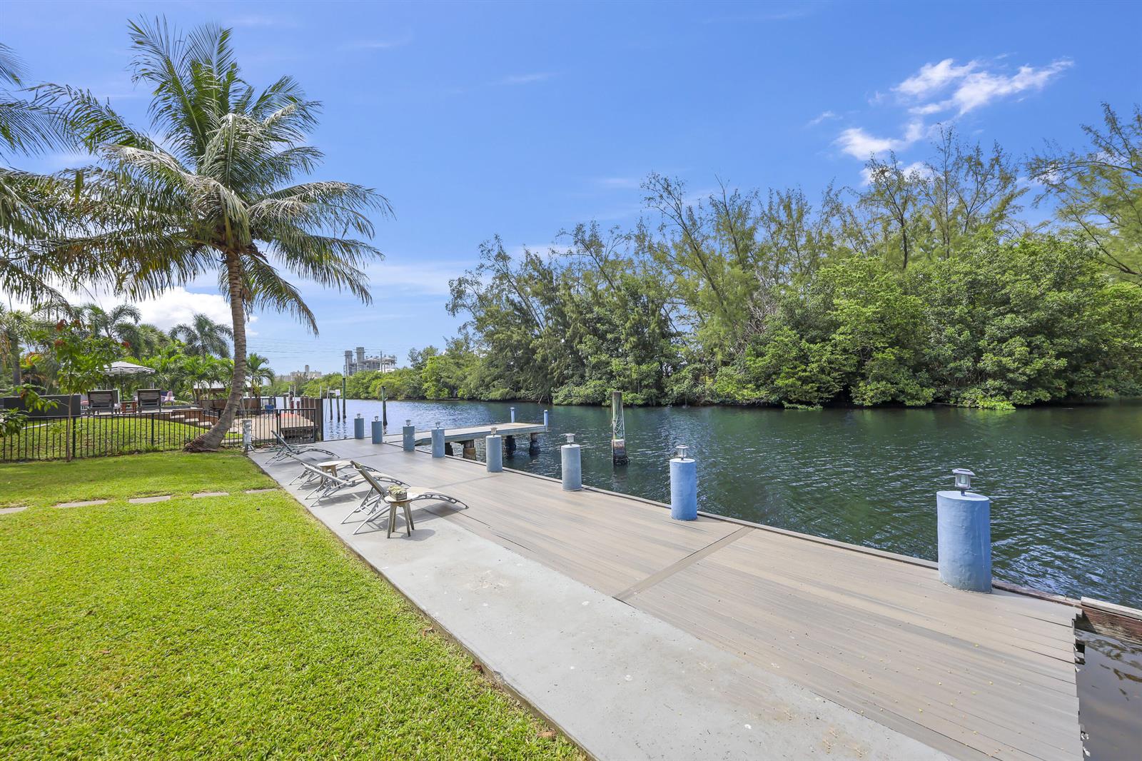 4406 SW 35th Ave - 33.jpg-FULL
