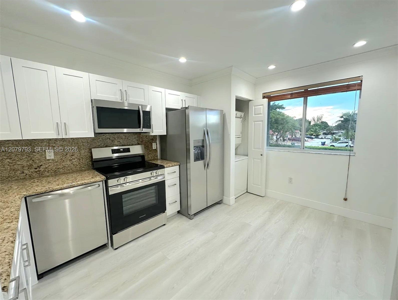 7175 NW 173rd Dr # 5 — Photo 2
