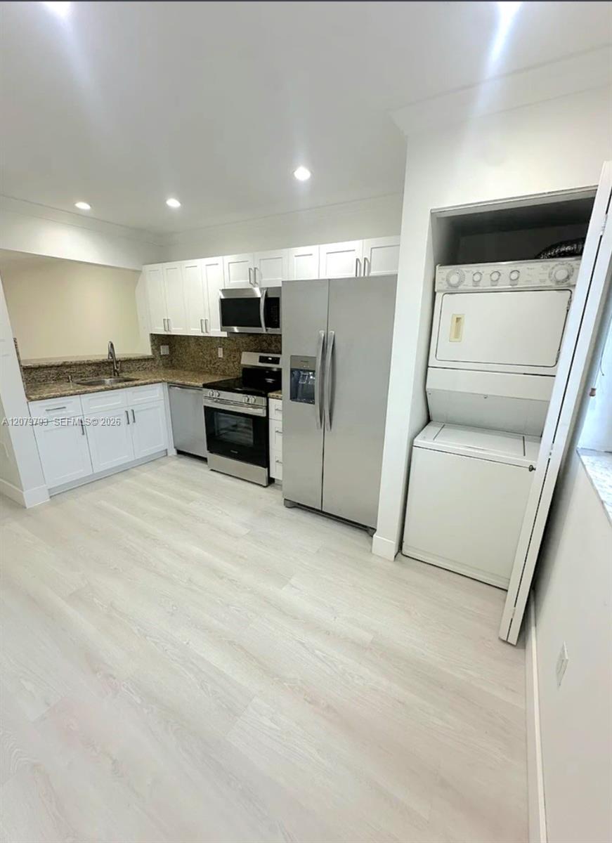 7175 NW 173rd Dr # 5 — Photo 4