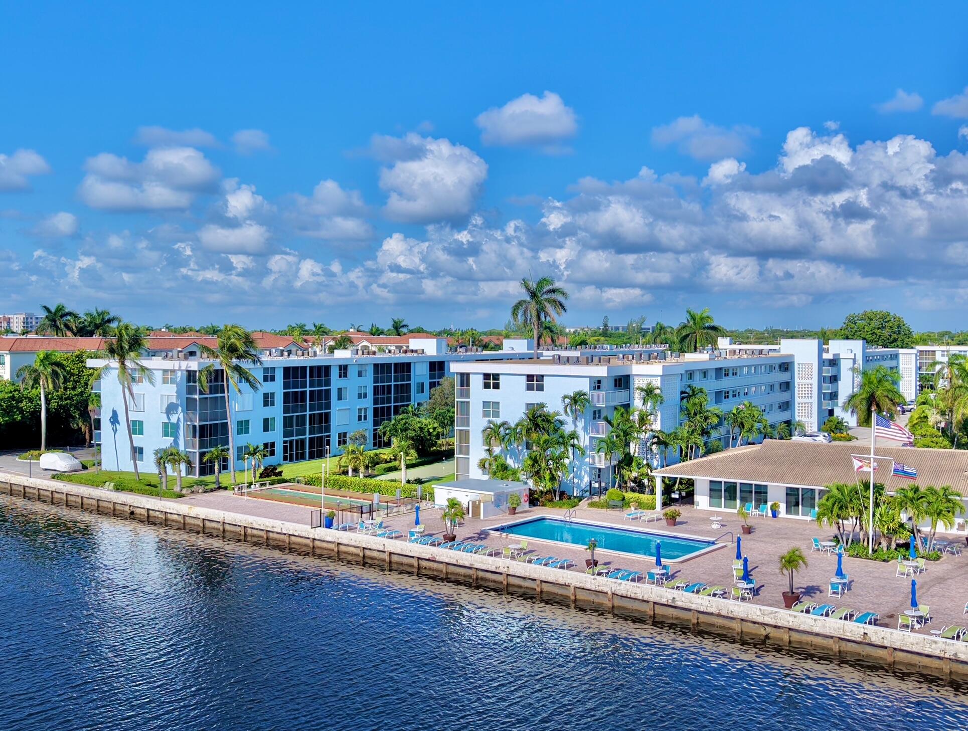 2010 S Federal Highway # 202, Boynton Beach FL 33435