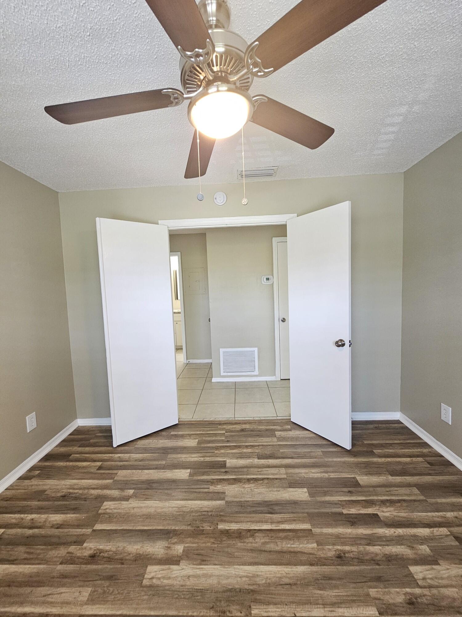 2307 N CONGRESS Avenue # 34 — Photo 5