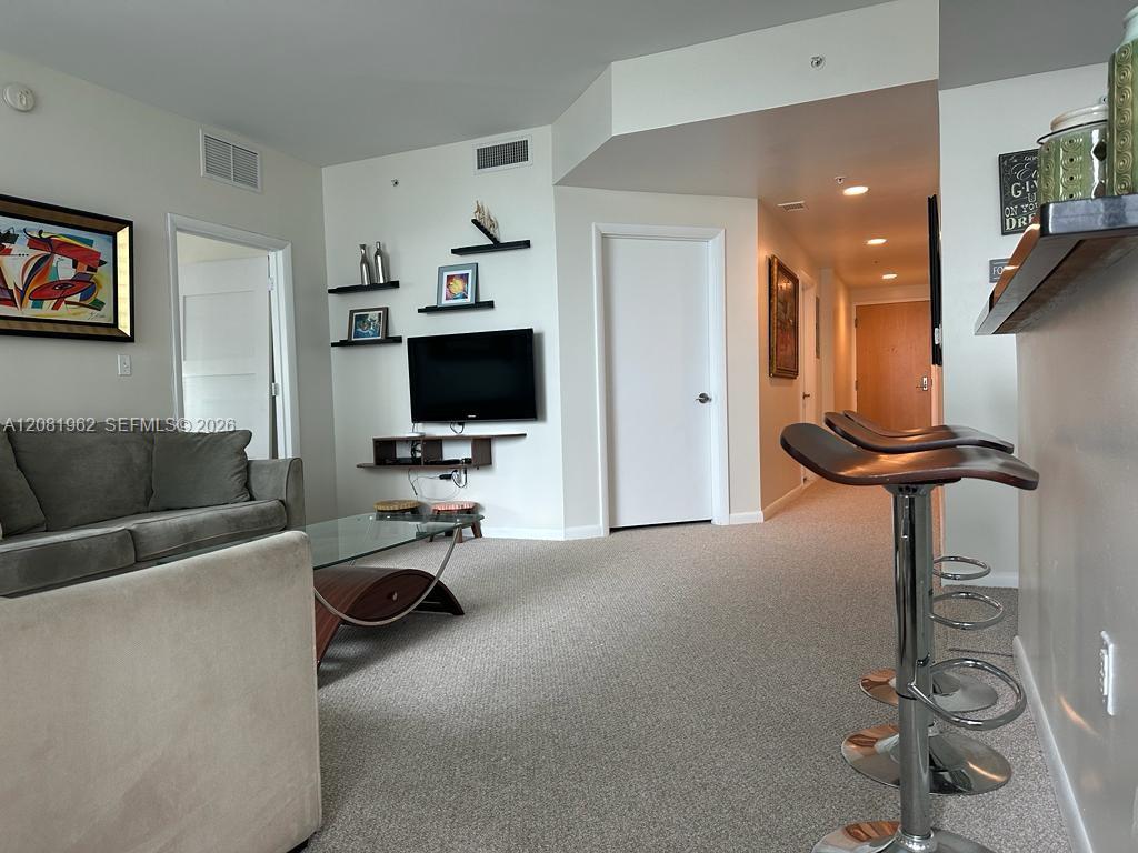 253 NE 2nd St # 1402 — Photo 5