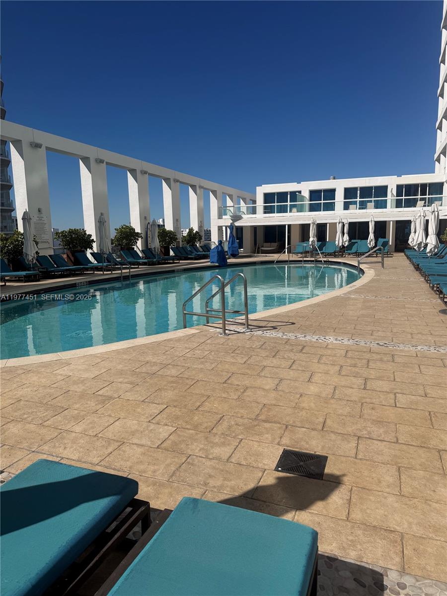 551 N Fort Lauderdale Beach Blvd # R2201 — Photo 4