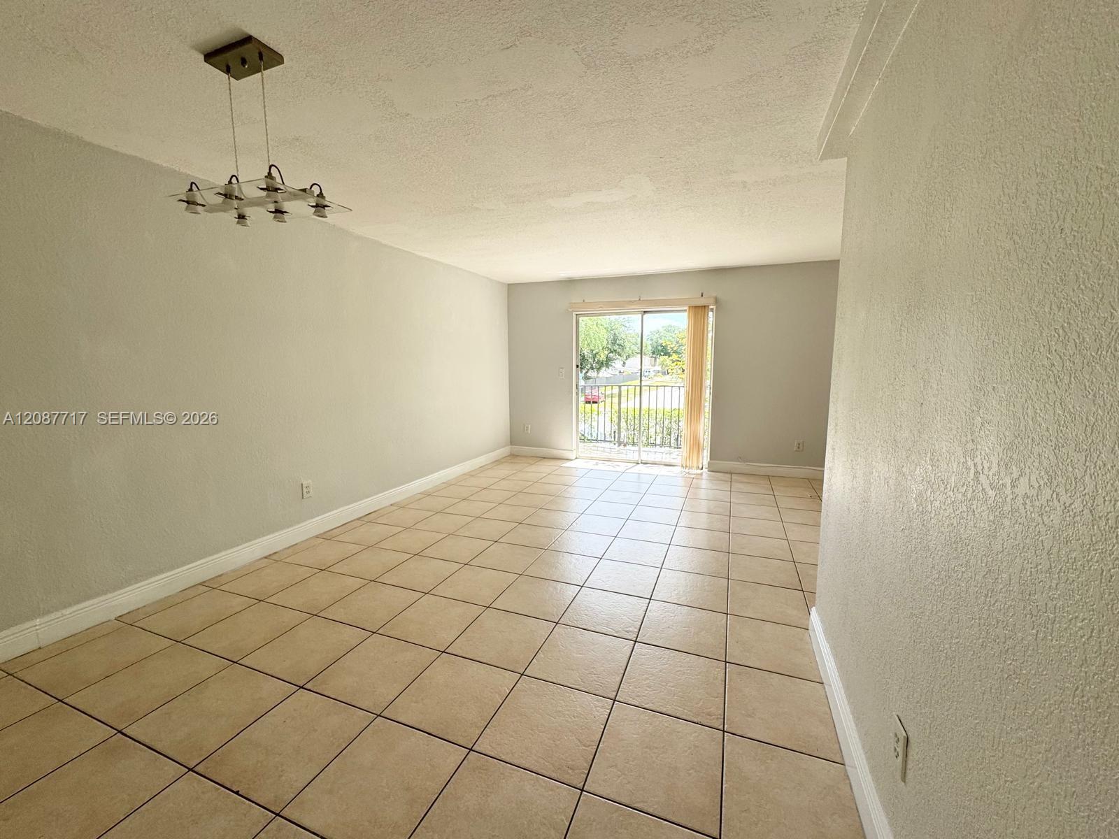 8600 SW 109th Ave # 202 — Photo 4