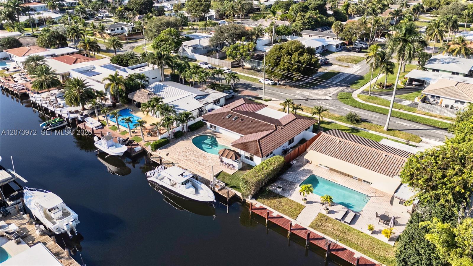 800 SE 3rd Ter, Pompano Beach FL 33060