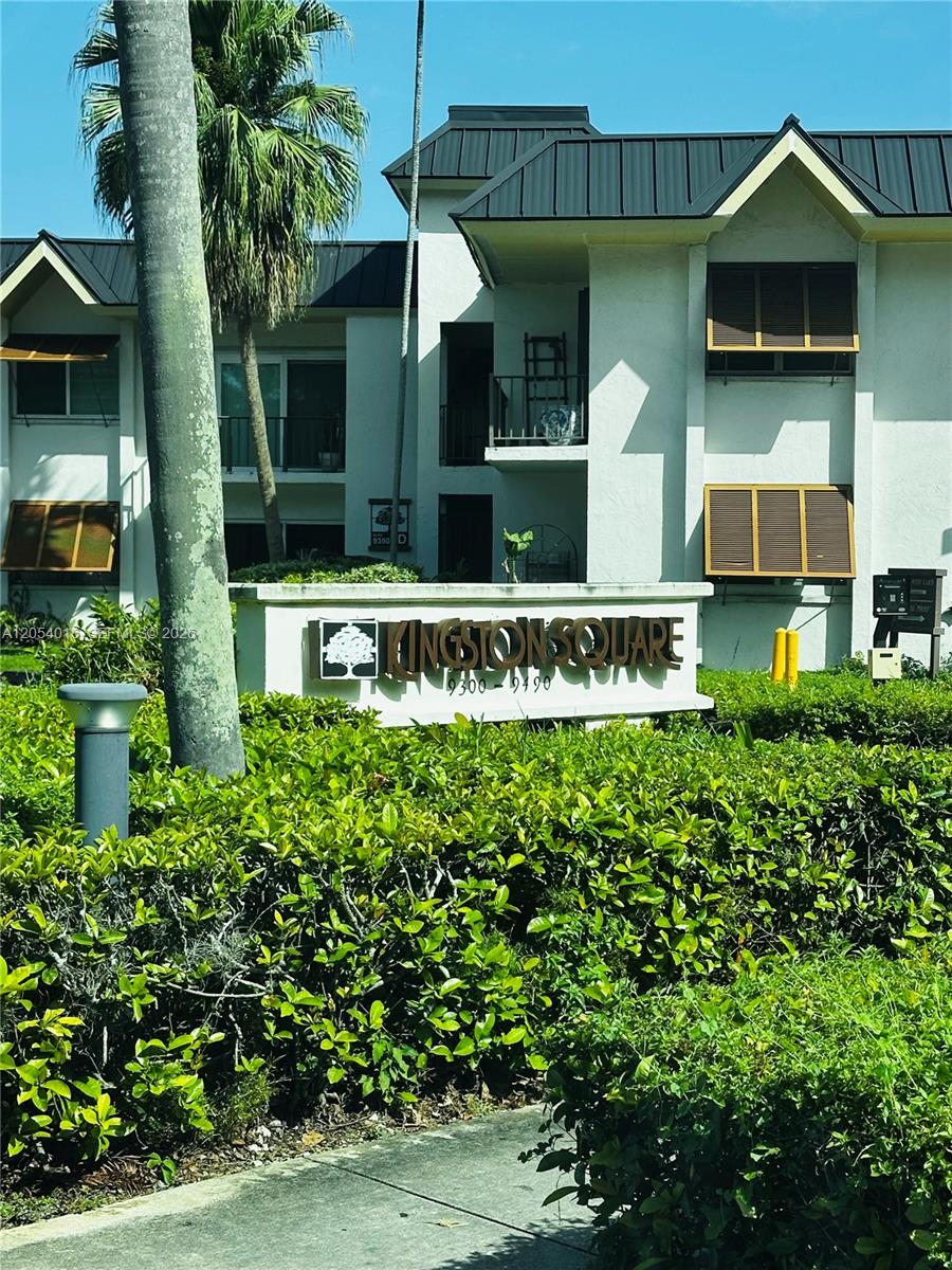 9354 SW 77th Ave # I1, Miami FL 33156