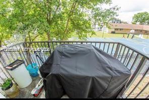 5333 NW 18th St # 3A — Photo 5
