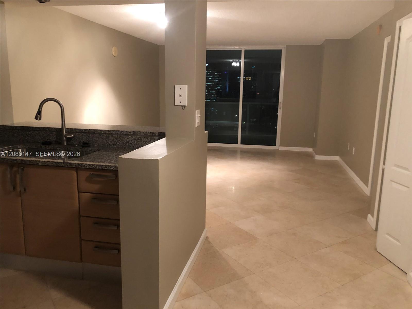 2101 Brickell Ave # 2703 — Photo 2
