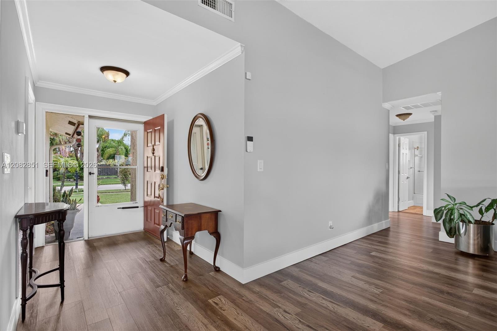 7913 NW 20th St — Photo 3