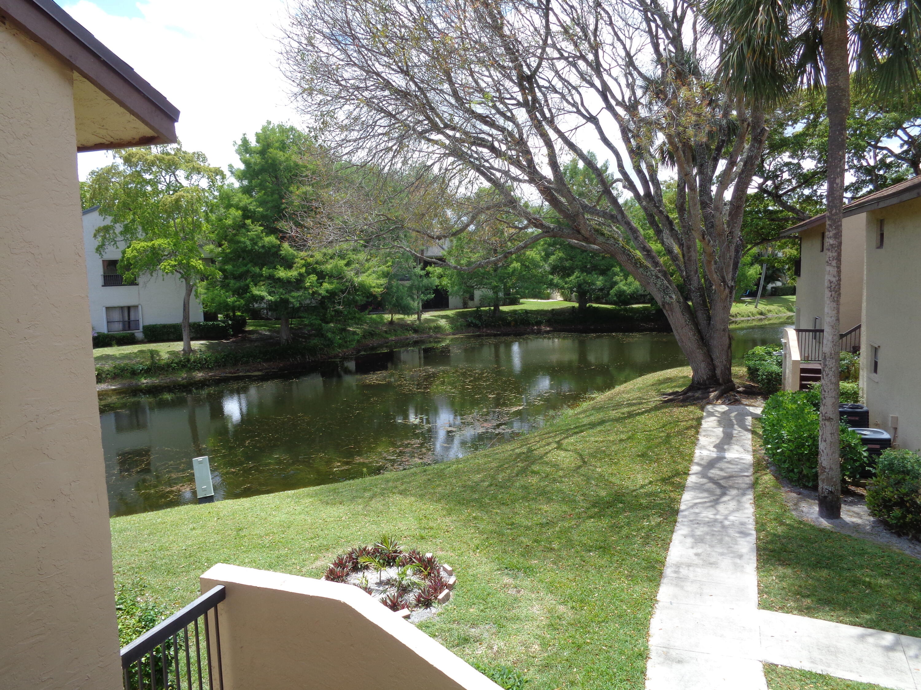 3713 Cocoplum Circle # 3545, Coconut Creek FL 33063