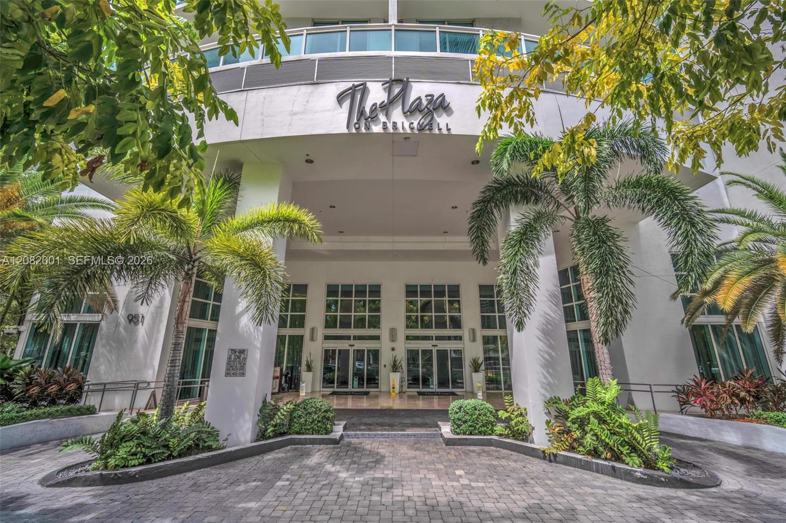 951 Brickell Ave # 2403 — Photo 2