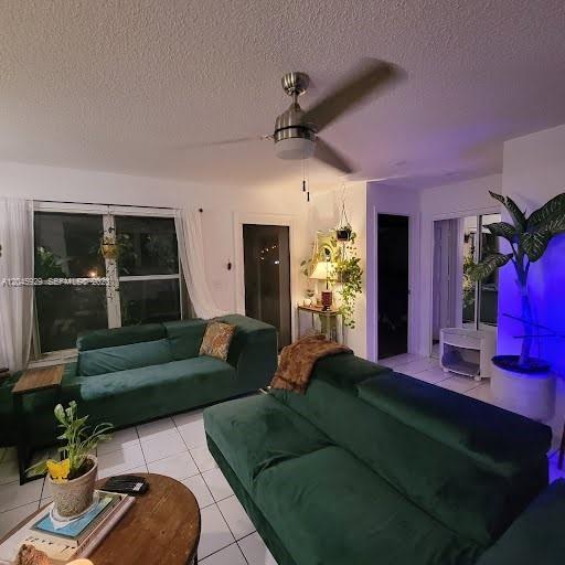 132 Sparrow Dr # B — Photo 3