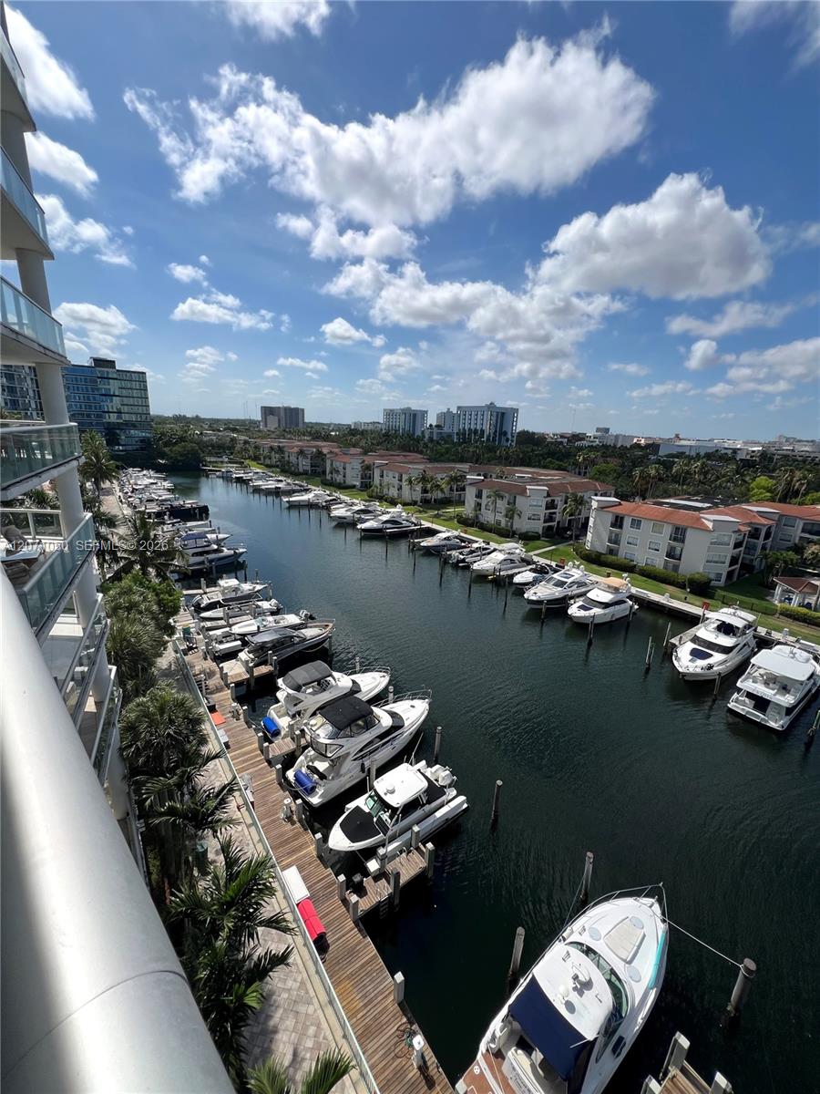 3131 NE 188th St  #1-801 View 8