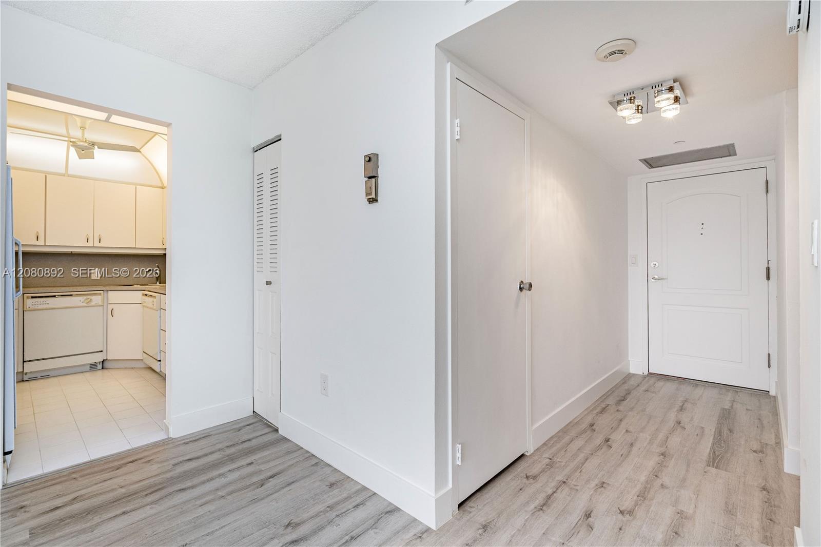 3625 N Country Club Dr # 901 — Photo 3