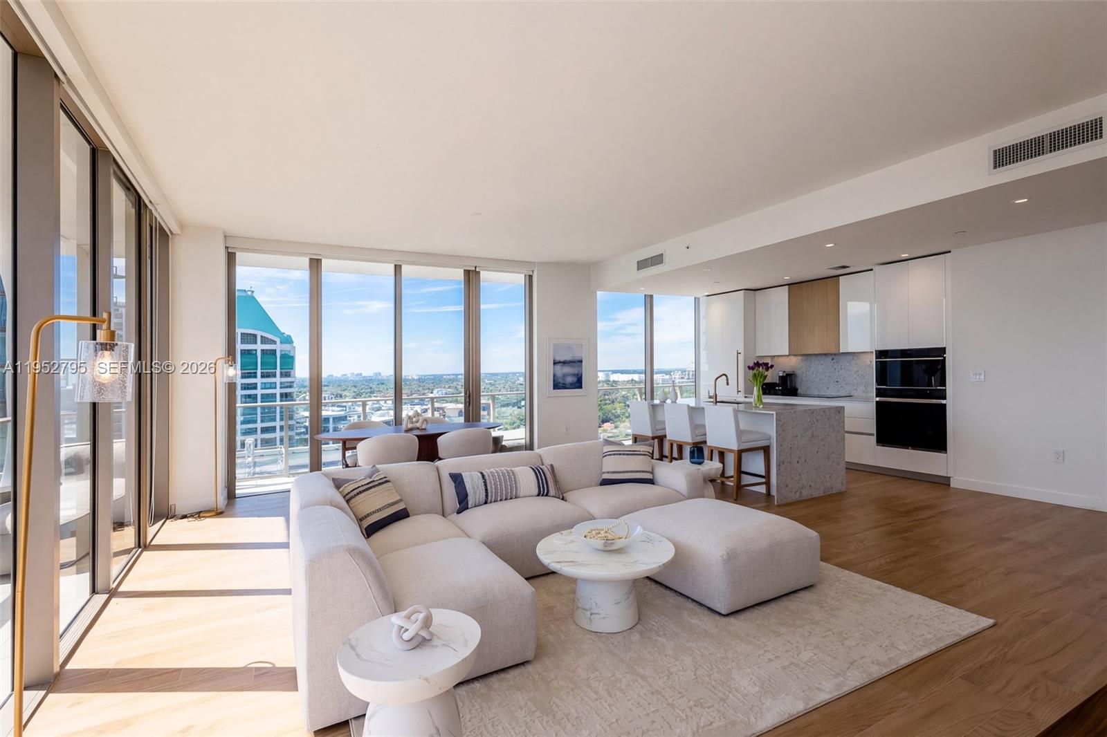 2678 Tigertail Ave # 1707, Miami FL 33133