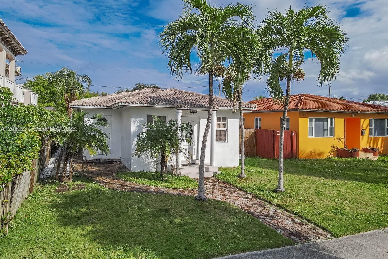 1635 Hollywood Blvd # A, Hollywood FL 33020