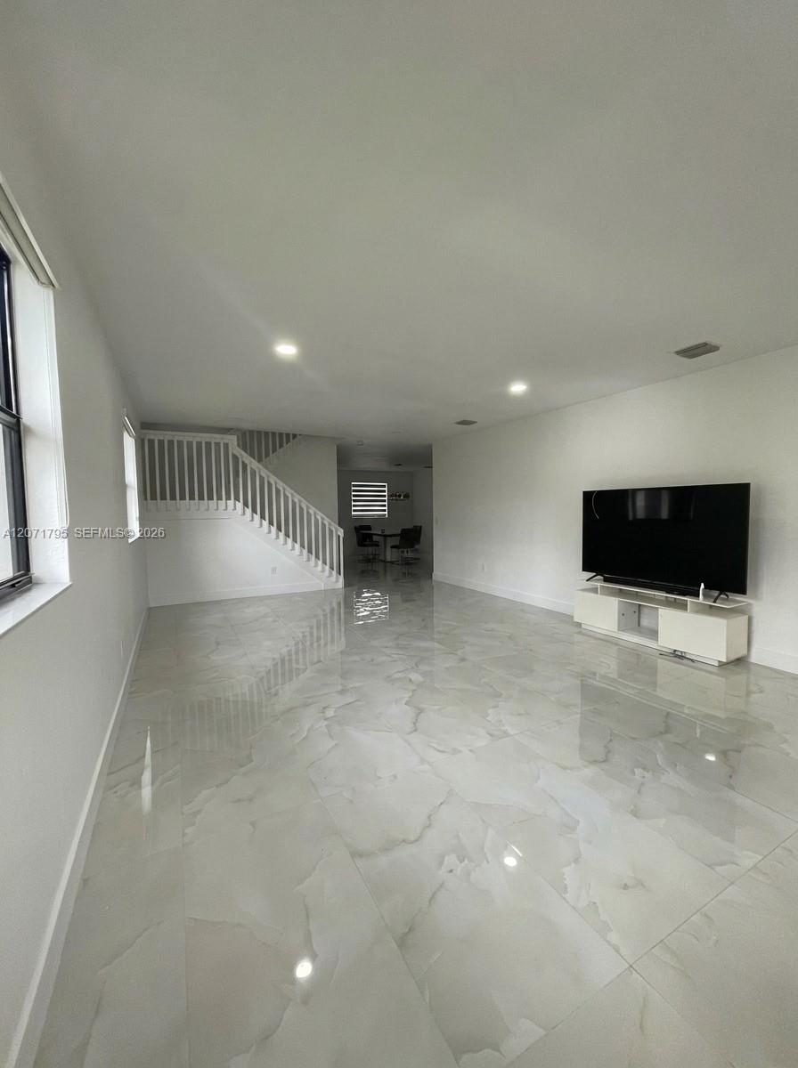 9260 W 35th Ln View 2