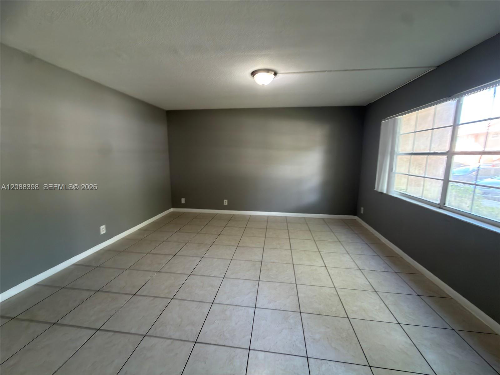 11448 NW 43rd St # 11448 — Photo 3