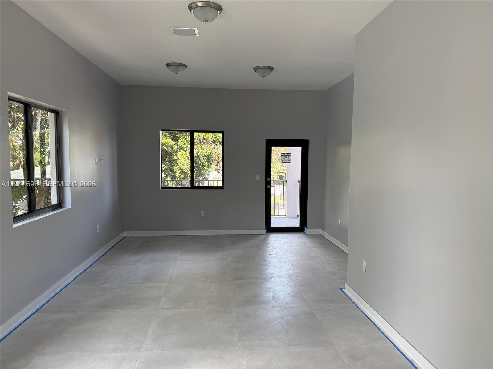 2042 NW 55 TERRACE — Photo 4