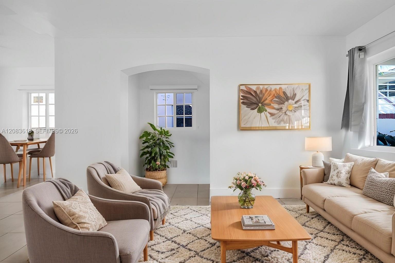 1195 Marseille Dr # 5 — Photo 2