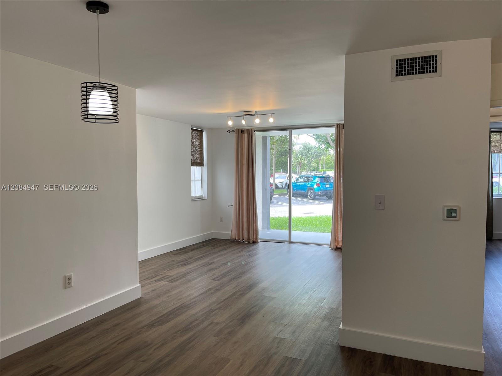 4350 NW 107th Ave # 2, Doral FL 33178
