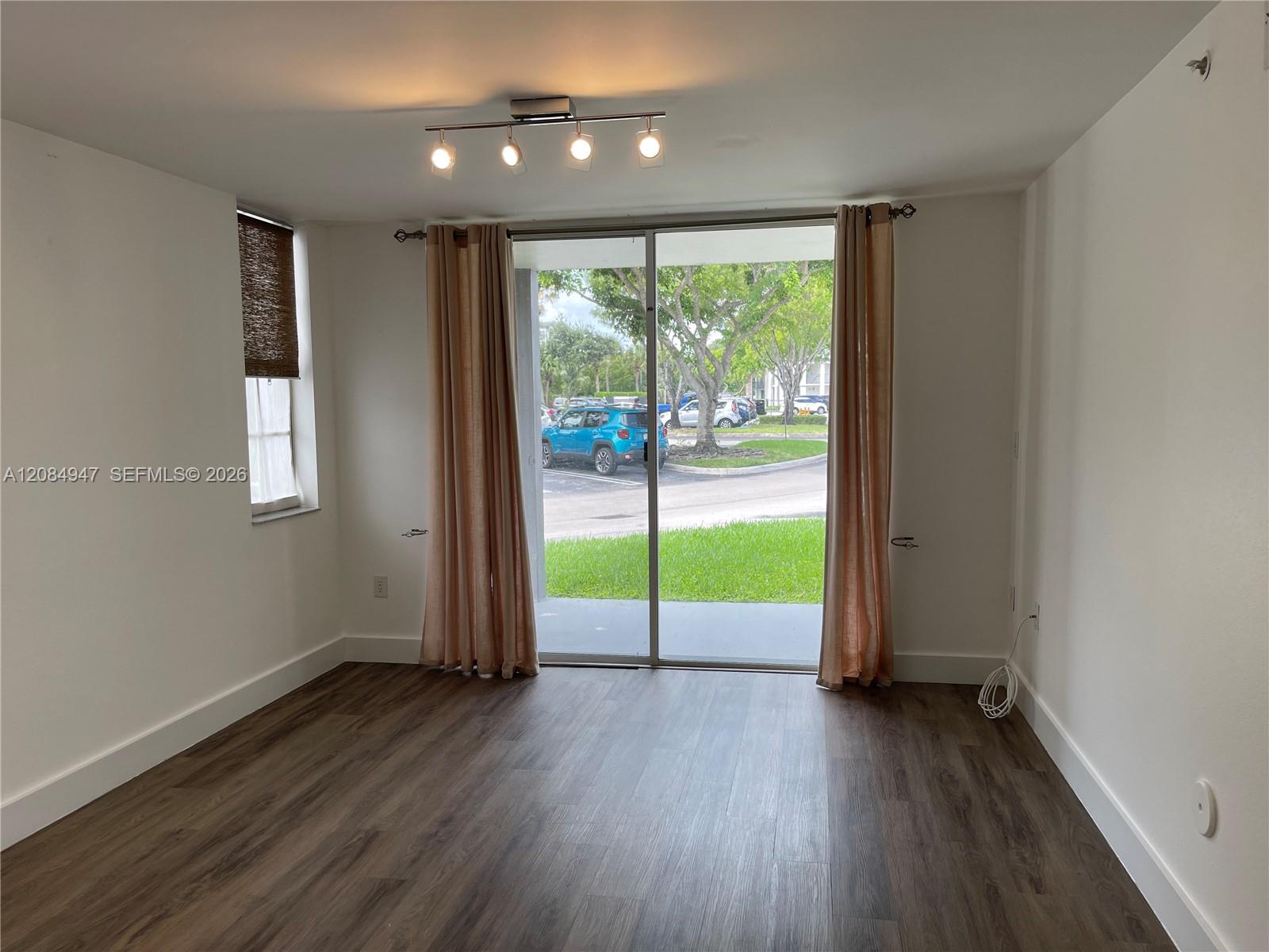 4350 NW 107th Ave # 2 — Photo 2