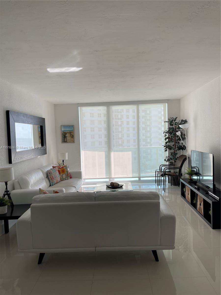 3801 S OCEAN DR # 7X — Photo 2