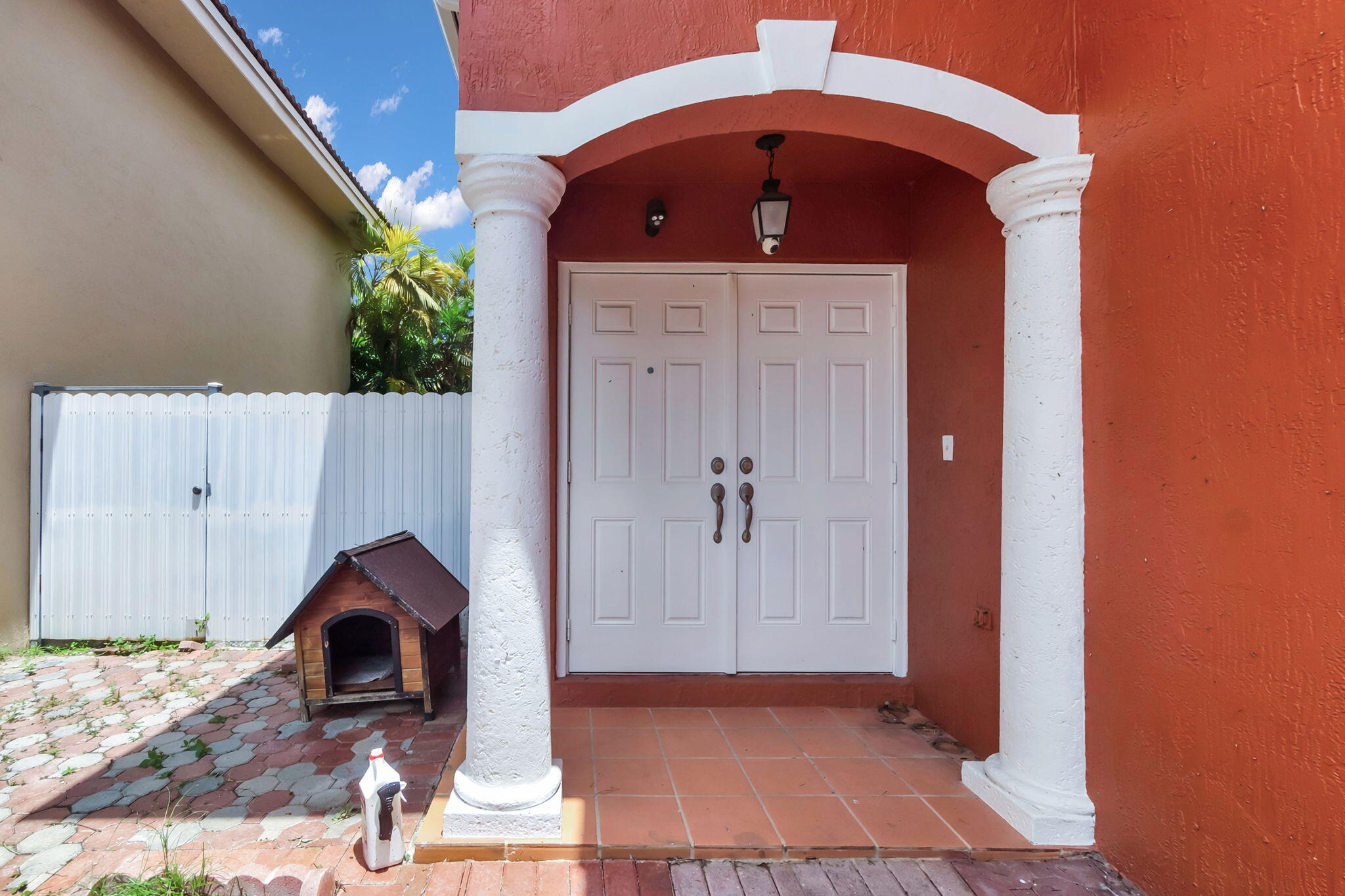 15351 SW 40TH Terrace — Photo 5