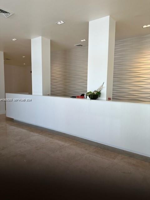2201 S Ocean Drive # 1507 — Photo 3