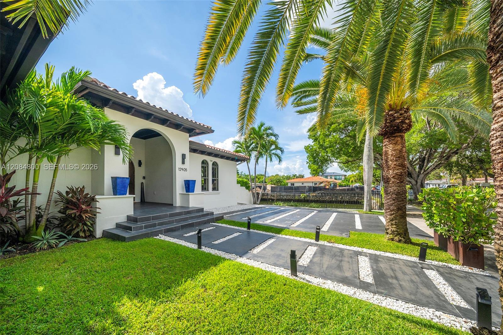 12905 Ixora Rd — Photo 5