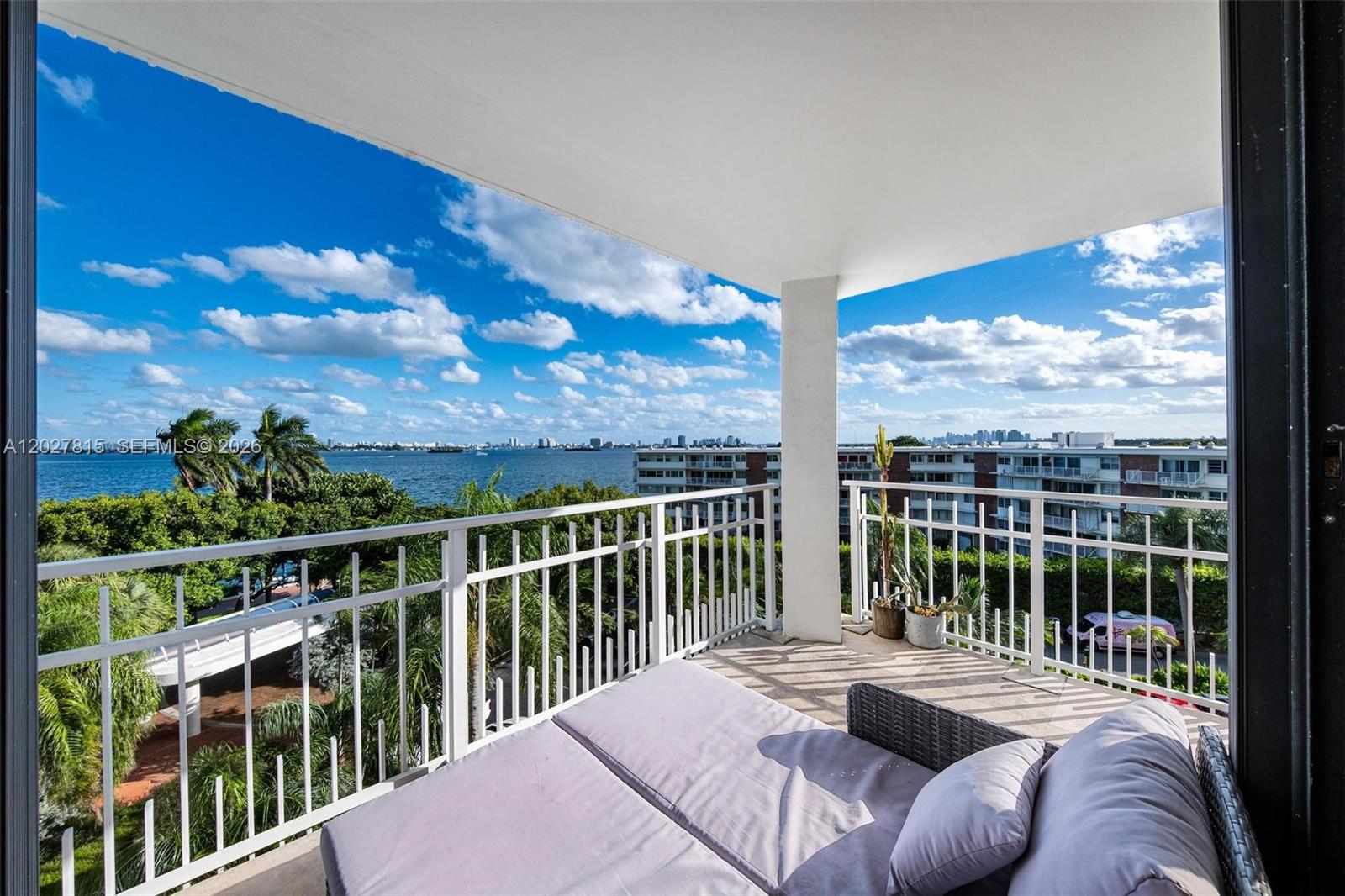 4000 Towerside Ter # 604, Miami FL 33138