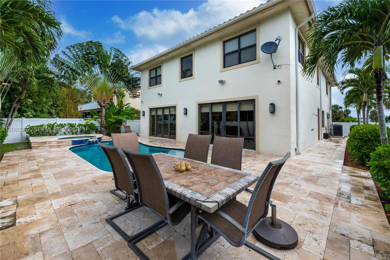 169 SE Wavecrest Way # 0 — Photo 4