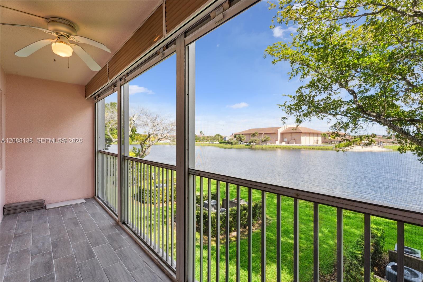 1301 SW 134th Way # 213B — Photo 2