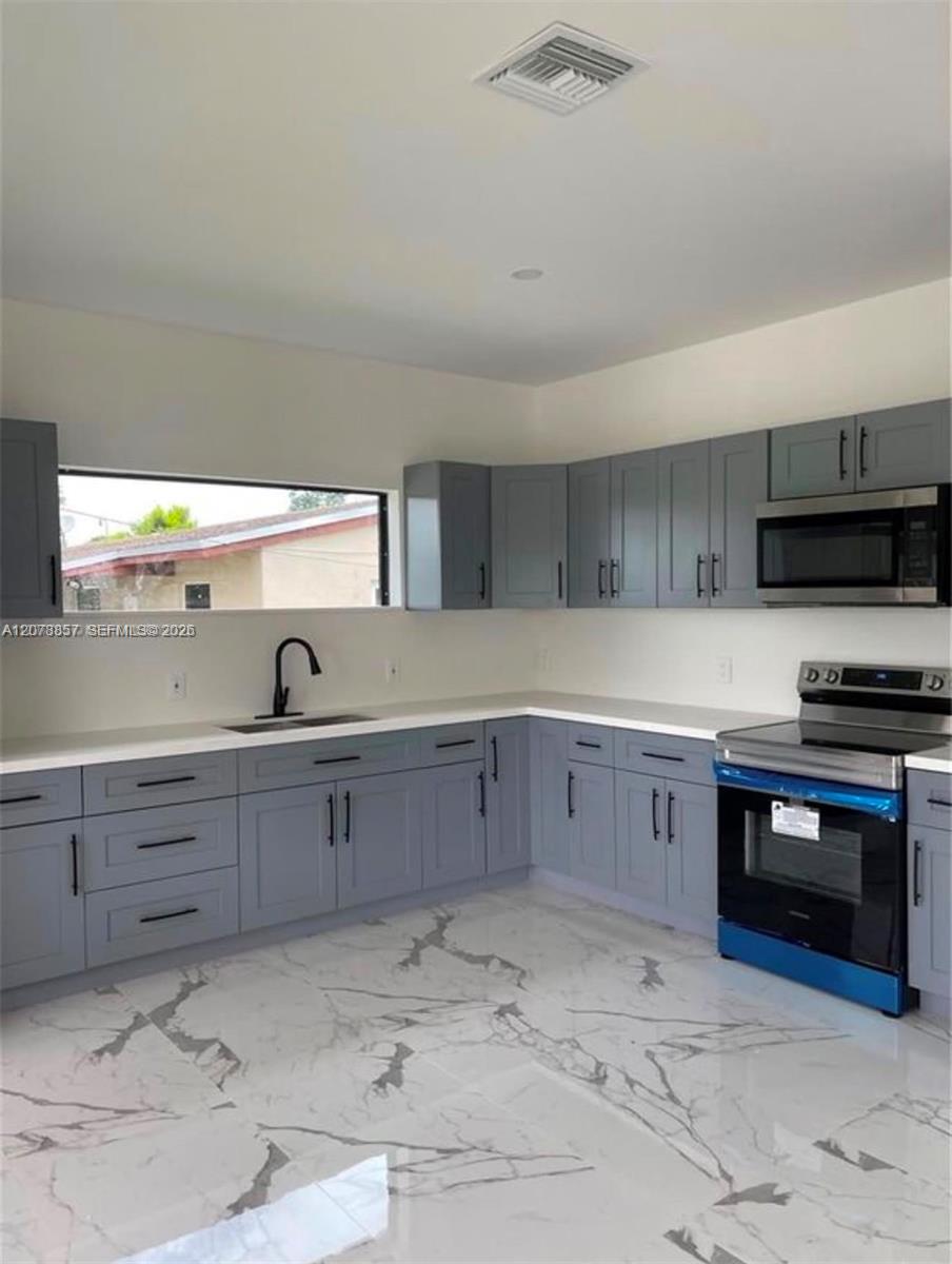 26515 SW 139th Ave # A — Photo 5