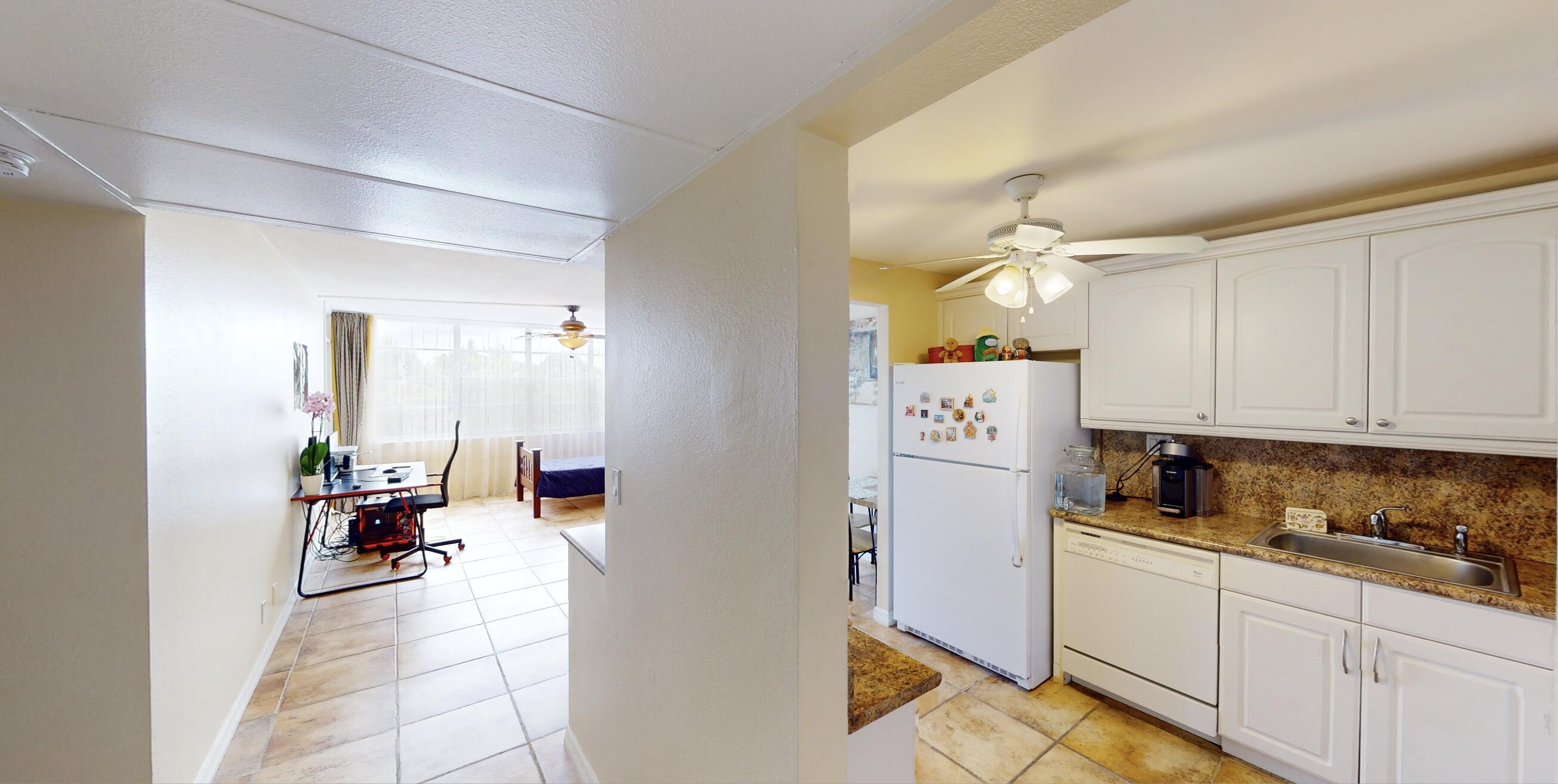 2771 Taft Street # 302 — Photo 2