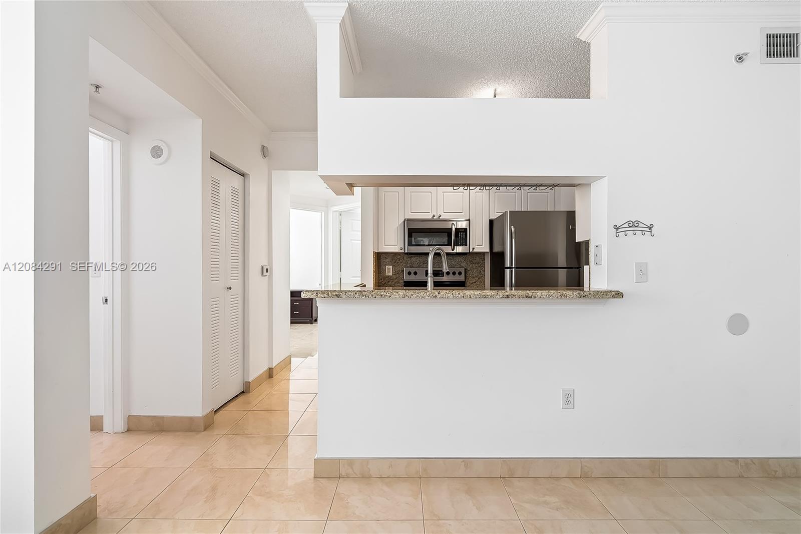 17150 N Bay Rd # 2618 — Photo 5