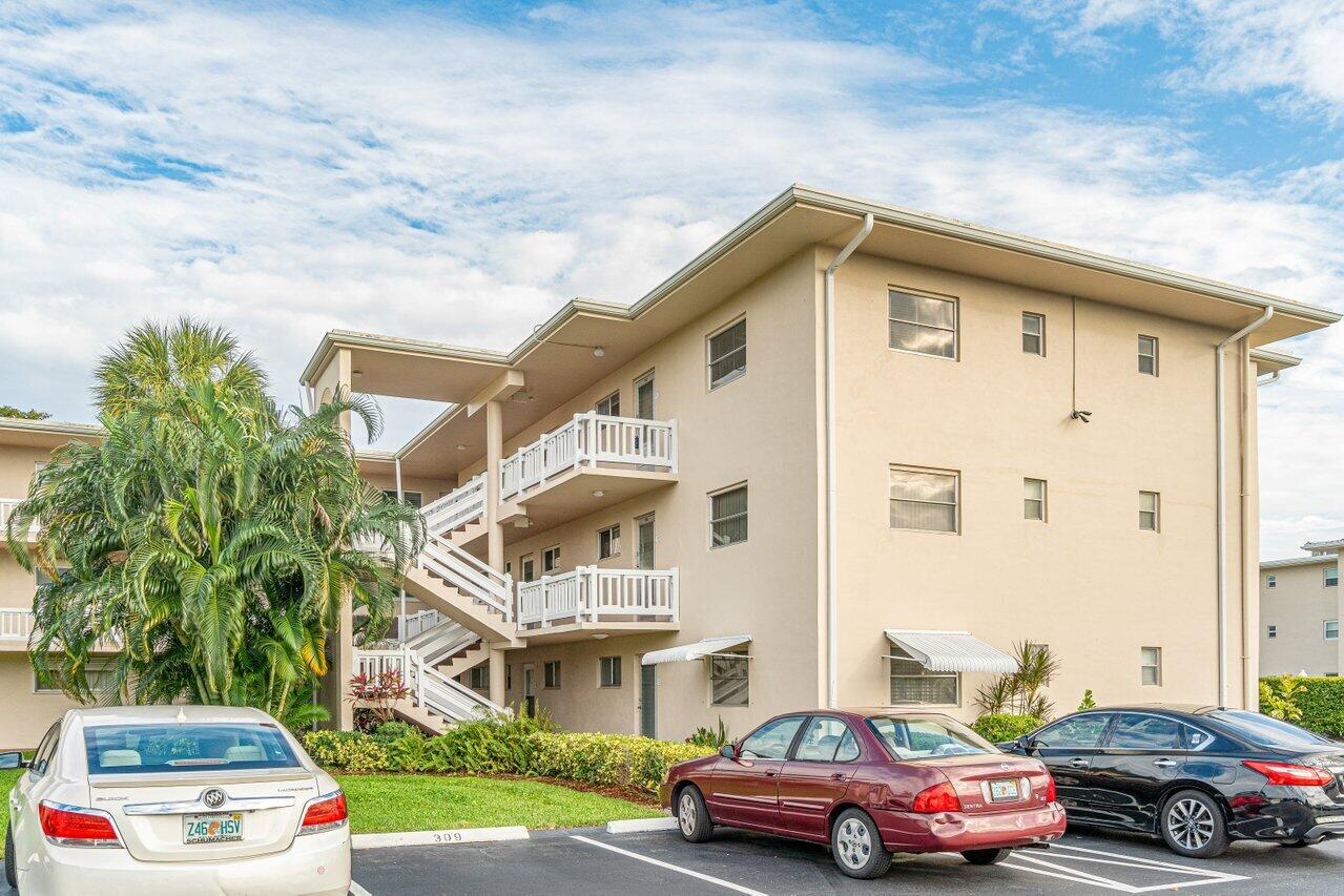 2855 S Garden Drive # 211, Lake Worth FL 33461