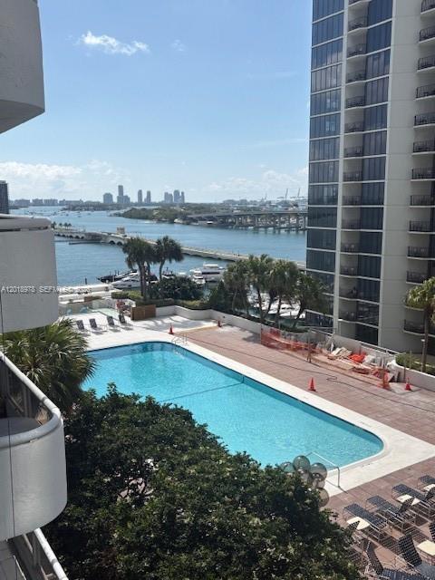 1717 N Bayshore Dr # 1542, Miami FL 33132