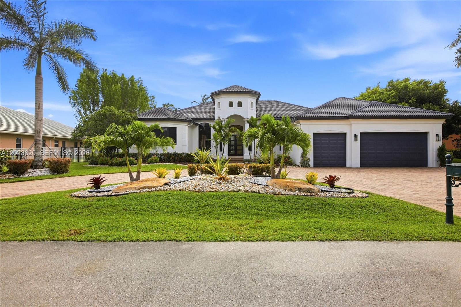 3250 W Stonebrook Cir — Photo 3