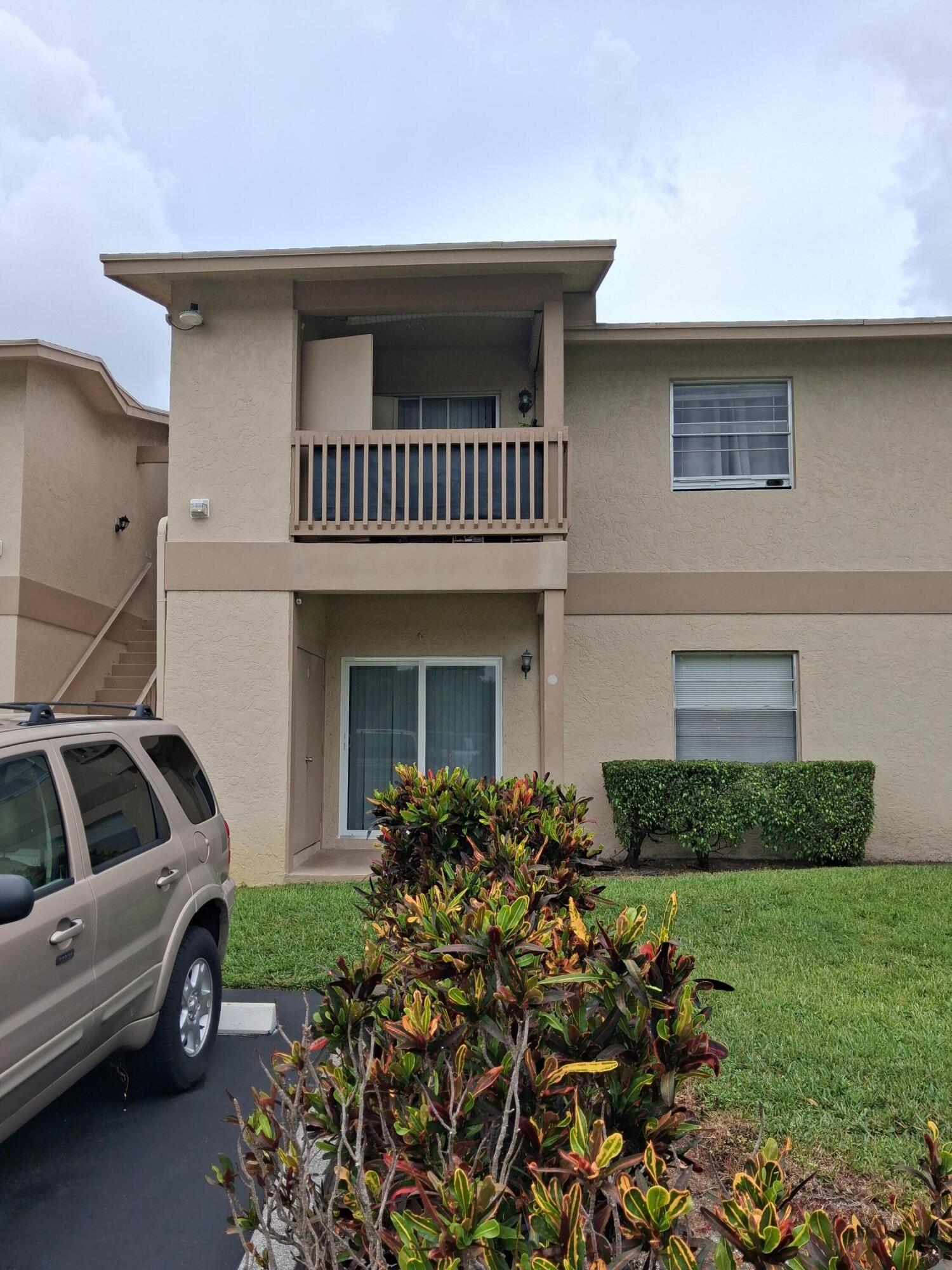 1822 ABBEY Road # 108, West Palm Beach FL 33415