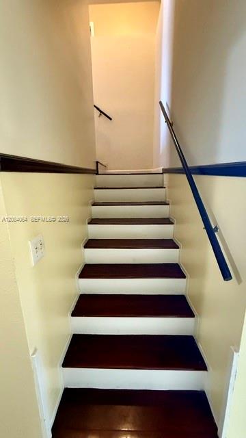 12 Meacham Ln # 12 — Photo 5
