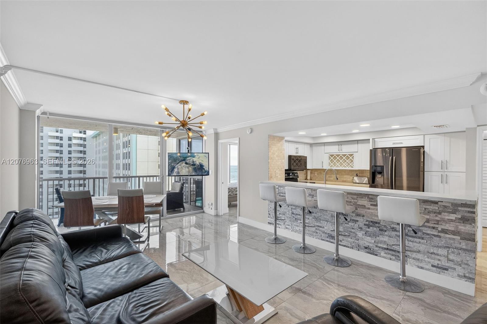 2655 Collins Ave # 00 — Photo 3