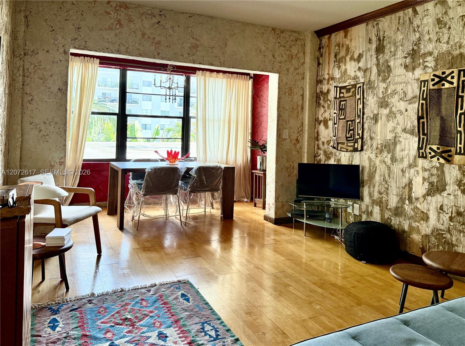 934 Michigan Ave # 304 — Photo 4
