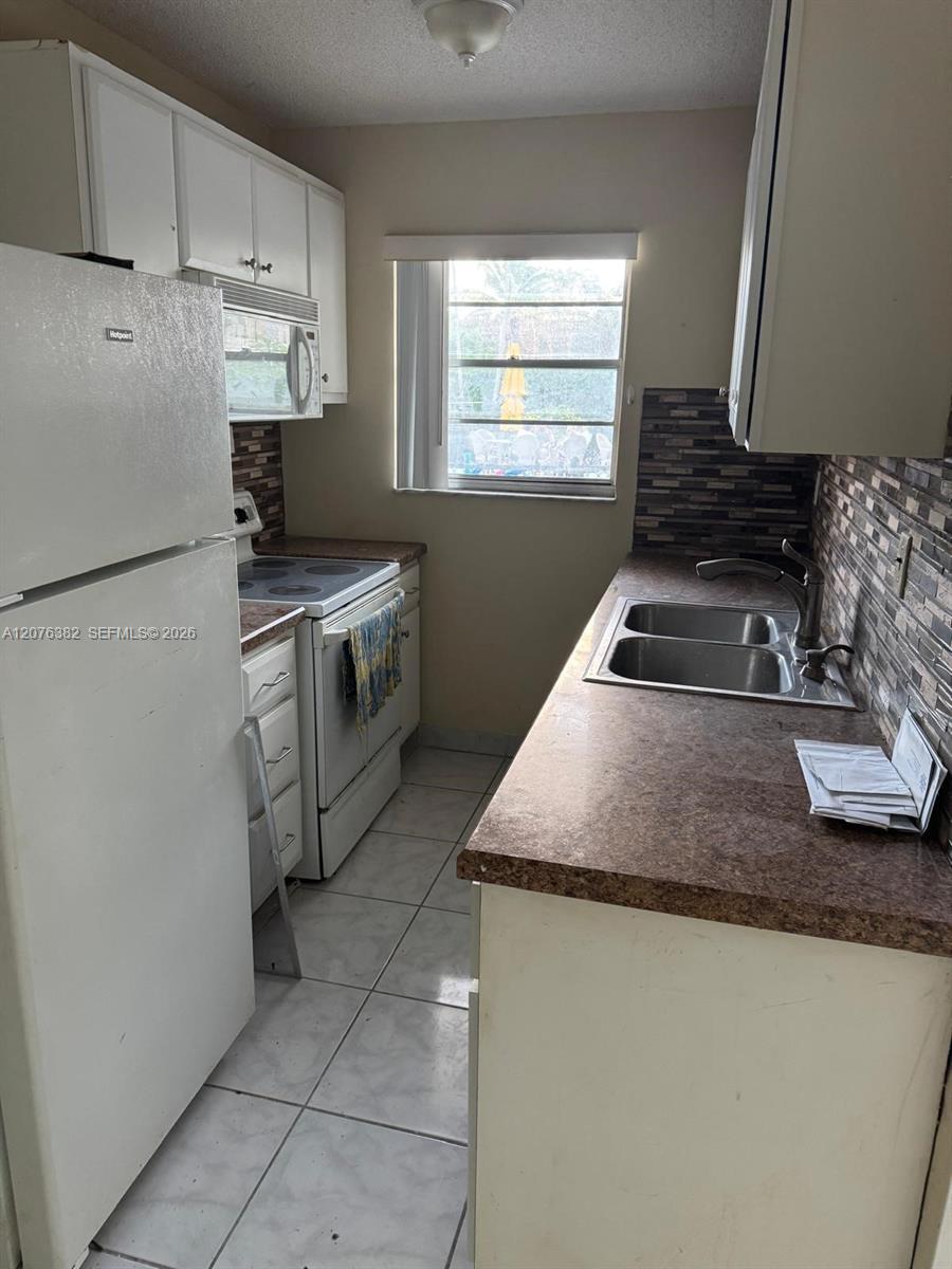 2145 Pierce St # 116 — Photo 2